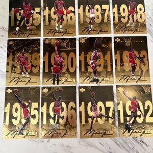 Gold Basketball Collector Cards (Red/Black)